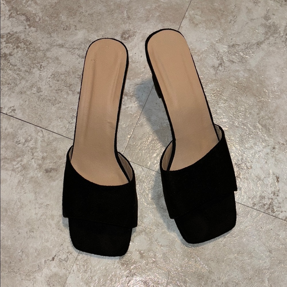 Black Mules